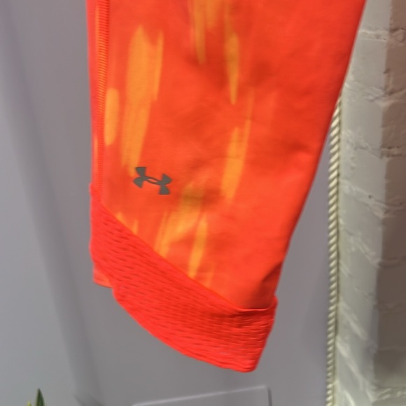 Under Armor Leggings - Picture 5 of 5